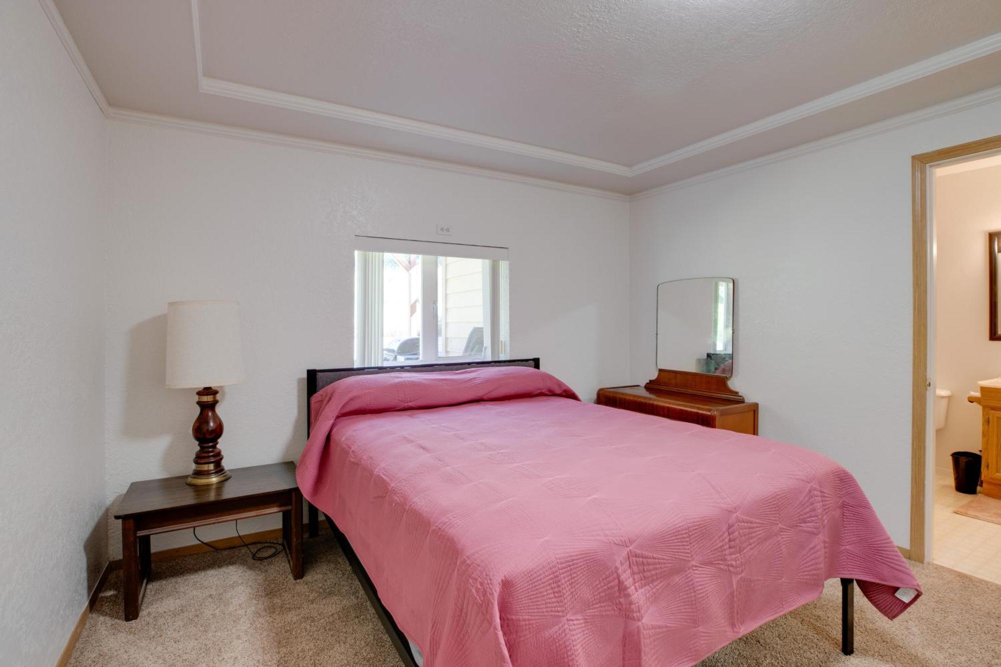 Bay City Vacation Rental Escape About 5 Mi To Marina! Eksteriør billede